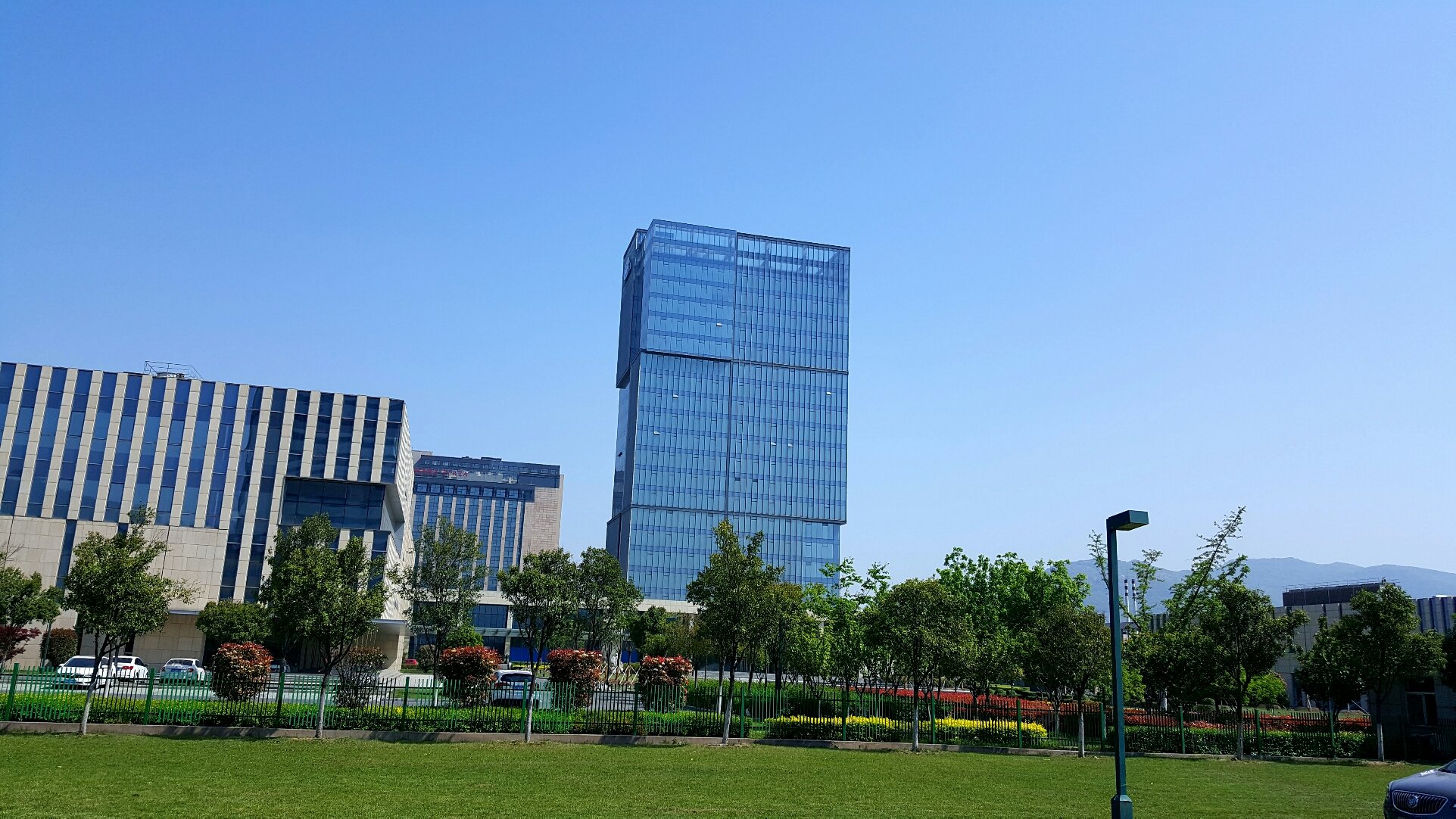 連云港市第一人民醫院開發區院區,招聘護理人員30名(?？破饒?