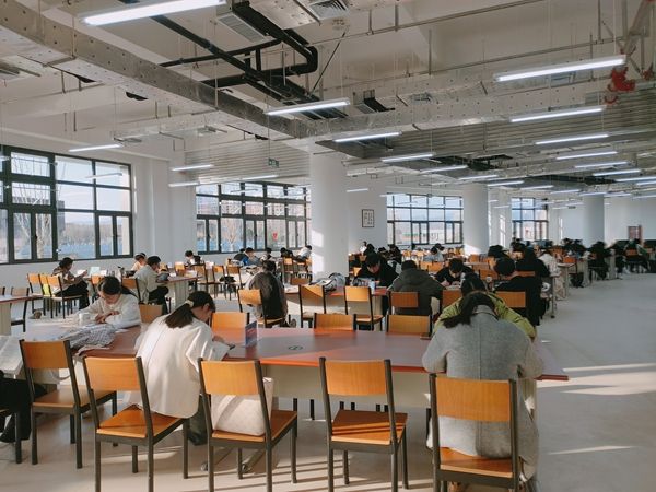 暖心助考，夢想同行 醫(yī)學(xué)護理學(xué)院為專升本考生鋪就成才之路
